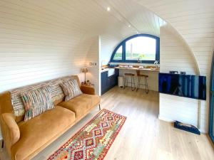 Oak Tree Retreat