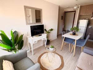 Bello y Céntrico Departamento Quillota 2 a 4 personas Parking Seguridad 24 hrs