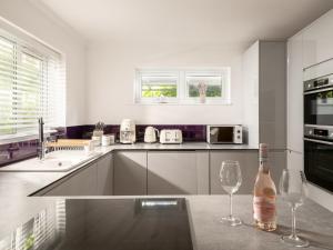 Seahaven In Sandbanks