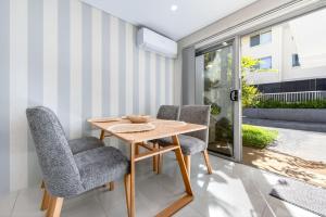 The Wharfside Oasis by the Waves
