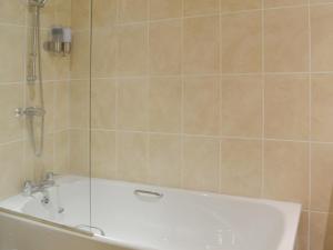 Apartment 16-Ukc43