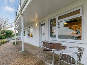 7 Mount Brioni - Ukc5342