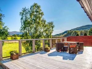 Mountain View-Ukc5060