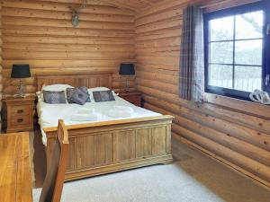 Tyne Log Cabin - Uk3480