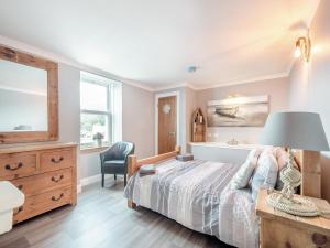 Harbour View - Uk44111