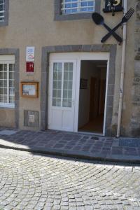 Hotels Hotel La Porte Saint Pierre-Logis Hotel Intra Muros : photos des chambres