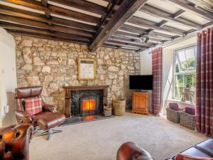 The Farmhouse - Ukc6678