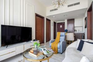 Frank Porter - Vera Tower