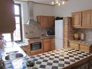 Holiday home in Cul-des-Sarts near Forest