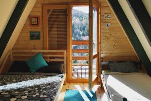 Cabin & Apartment Kopaonik