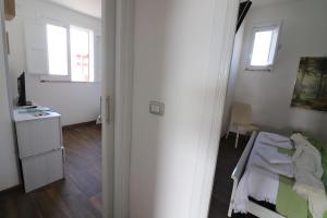 Casa Azzurra Torre dell Orso Stunning Sea View, AC & Free WiFi