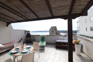 Casa Azzurra Torre dell Orso Stunning Sea View, AC & Free WiFi