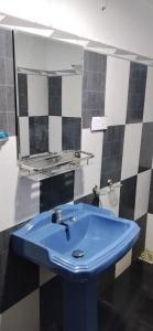 Lake Peark Guest House