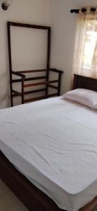 Lake Peark Guest House