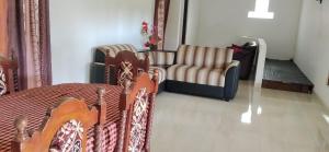 Lake Peark Guest House