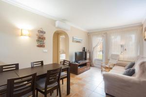 Met y playa Oliva Nova Club Sevilla