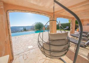 La Subrane, 250 m2, View, 8 people, air conditioning and pool