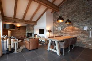 Mountain Lodge Leogang-Penthouse, Panorama-Bergblick, privater Lift, Kamin