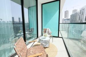 Modern Luxury Studio Pool Gym & Parking