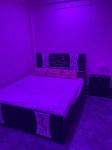 Hotel Blue Mooon