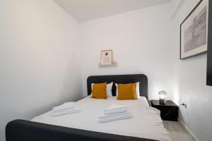 Central Residence Apartment 212 B2