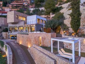 Atlas - Managed by Almarina Villas