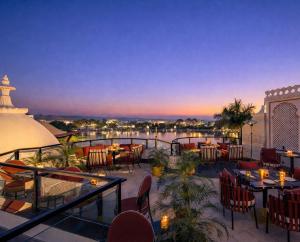 Swaroop Vilas - Lake Facing Boutique Hotel