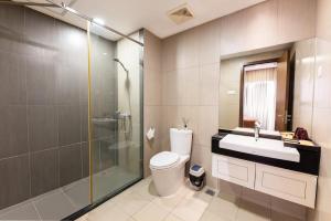 115m2 Lake View Apartment Central Near Lotte Mall