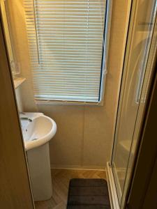 Caravan by the Sea 195