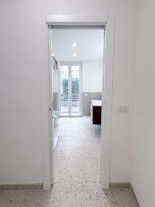 Orange Suite in the Heart of Milan