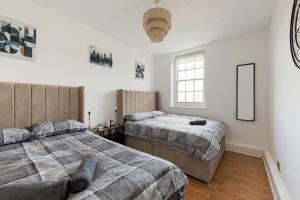 Alluring Central London 2-Bed - Zone 1 Location - Sleeps 8