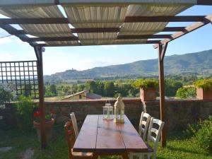 Exotic Cottage in Poggiolo amidst Hills