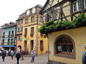 Appartements Apartment in Riquewihr with Terrace : photos des chambres