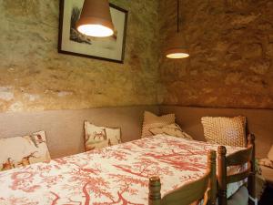 Holiday Home in Dordogne near Lascaux Cave