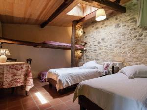 Maisons de vacances Holiday Home in Dordogne near Lascaux Cave : photos des chambres