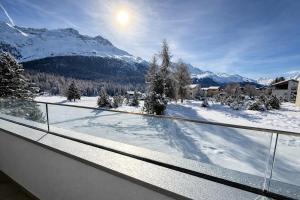 Alpenblick-Apartment mit Pool & Sauna