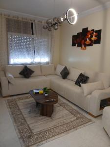 Appartement cosy au cœur de Rabat - Espace calme et confortable