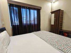 Hotel Vriksh Stay