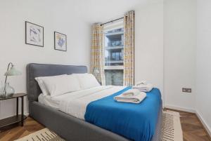 Deluxe 3Bed Apt 3min Olympic Park Stratford City OPA-21-Fred