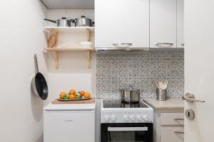 Urban 2BDR apartment in Exarcheia