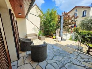 Bright and Comfortable Private Home