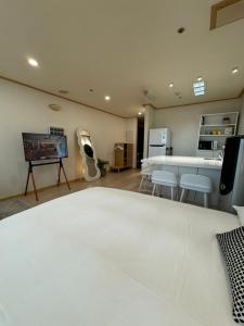 [Hongik-Univ]Cozy Studio