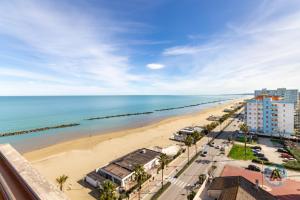 85a- moderno appartamento fronte mare