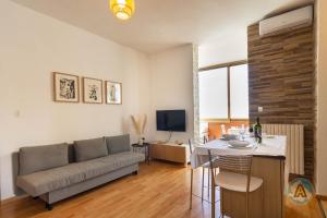 85a- moderno appartamento fronte mare