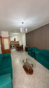 Central Apartment 2 By Vlora