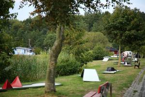 Luxuswohnwagen Hecht am Kransburger See 001