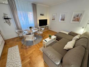Prince Apartment Zagreb with Terrace