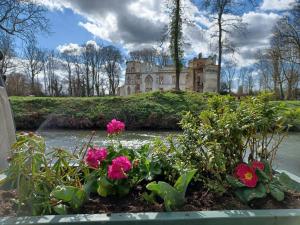 Sur la Somme à bord de la péniche Arche de Noé