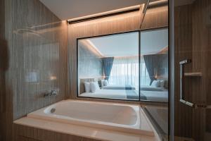 Mandarin Eastville, Pattaya - SHA Extra Plus