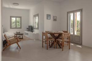 Siora of Paros - Villa Two